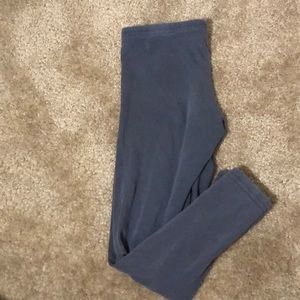 gray leggings